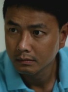 秦伟