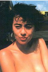 村上里佳子
