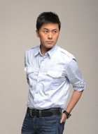 李显