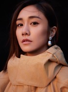 万秋玲
