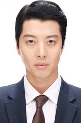 李东健