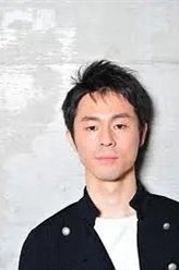 足立智充