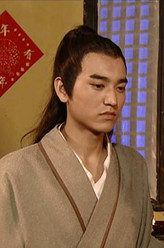 龙小云