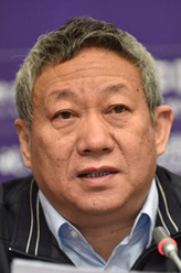 李舍