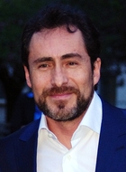 Esteban Reyes (22 episodes, 2008.2009)