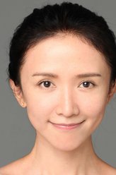 张曼