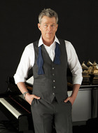Boston aristocrat (uncredited)