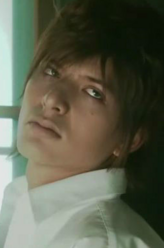 真里谷恭介