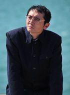 江汉平