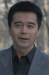 梁冰