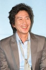 容学秀