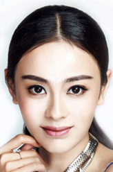 张依依