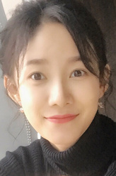 刘怡