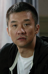 李国强