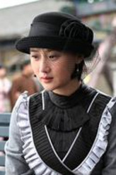 张依萍