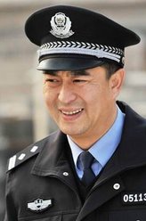 范党育
