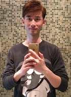 相亲西装男
