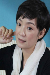 唐雯
