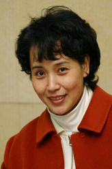 张茵