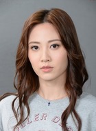 何宏娟