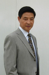 秦伯