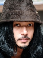 漆户太郎