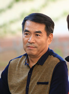 高朋