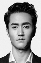 杨玏