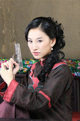 黄桂英