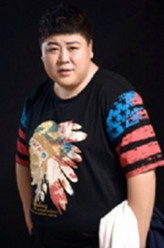 李爽
