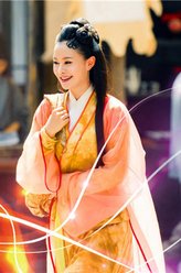 雷春美