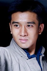 李溪染