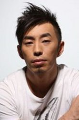 邹少官