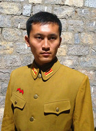 光头男
