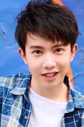 李俊豪