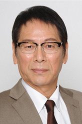 衣笠藤治