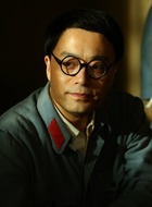 张闻天