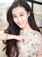 美女刀锤手