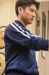卓伟