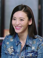 黄灵