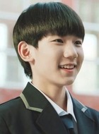 王俊