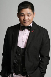 黄明