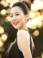 傅玲