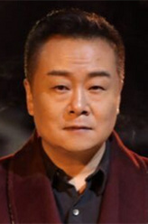 董乾