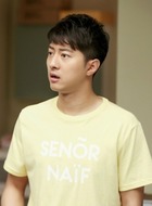 张宏