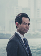 张铤
