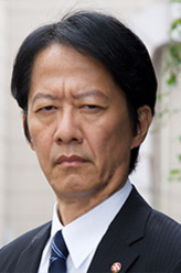 伊丹宪一