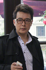 周晓亮