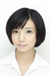入来茉里