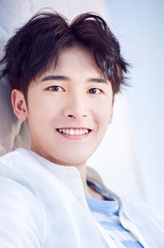 李浩男